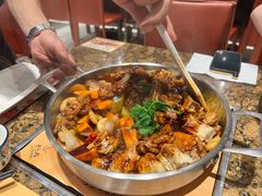 肥肠三汁焖锅-黄记煌三汁焖锅(欢乐海岸店)