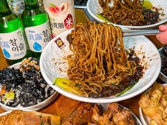 -喇喇排骨火锅·传统韩式脊骨汤(望京西园总店)