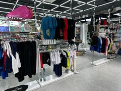 -YONEX苗江运动城(源深店)