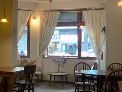 靠窗位-Ginko银子(青龙街店)