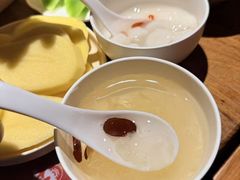 -城墙拐拐火锅(三峡广场黑金冠店)