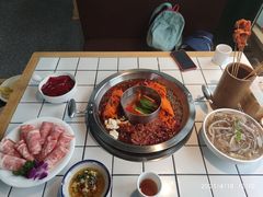 -瓜西西重庆火锅(花溪店)