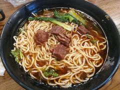 -赖扁担重庆小面(虎山路店)