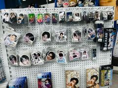 -Love Star追星馆(上海大悦城店)