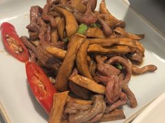 杏鲍菇炒牛柳-翡翠江南(国贸商城店)