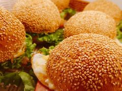 大汉堡-玥儿弯弯手作烘焙(中海国际社区御城店)