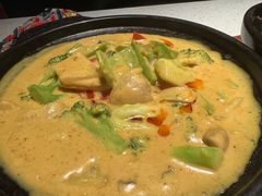 咖喱牛腩煲-肥仔文澳门猪骨煲(南京西路店)