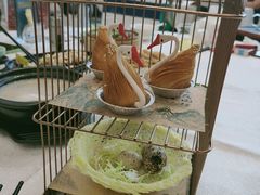 飘香天鹅榴莲酥-寻味顺德·珍之宝酒楼(银钻店)