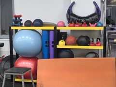 -悦健身私教工作室(双井店)