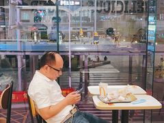 -麦当劳(世贸店)