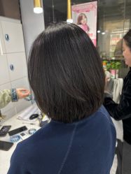 -镁连社·美联社