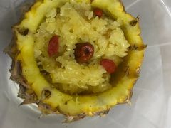 傣味菠萝饭-云海肴·汽锅鸡·云南菜(广安门天虹店)