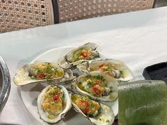 -刘姐啤酒鱼民族演艺餐厅(西街总店)