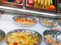 -金滏山烤肉·海鲜·火锅自助餐厅(襄阳万达店)