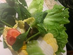 -左庭右院鲜牛肉火锅(浦江欢乐颂店)