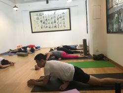 -兴亚瑜伽20年老馆
