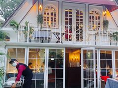 -弦月窗LUNETTE BY AMANDA(复兴路店)