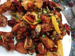 摩梭饵块鸡-泸沽肴(泸沽湖大洛水村农村信用社旁店)