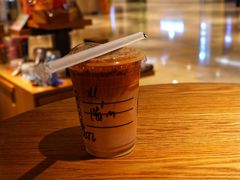-星巴克(静安嘉里中心B2店)
