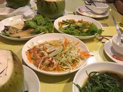 -The Dishes Seafood & Restaurant