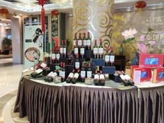 -顺峰海鲜酒楼(省府店)