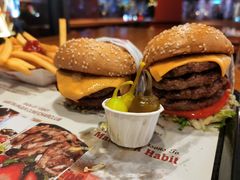 -The Habit Burger Grill 哈比特汉堡(复兴soho店)