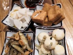 -霄汉牛三鲜湖北砂锅菜(万松园2店)