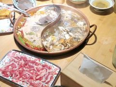 -洱火云南酸菜牛肉火锅(石景山当代商城店)