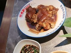 青岩状元猪蹄-怪噜范·贵阳小吃大排档(金源旗舰店)