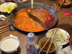 -萍姐火锅·公路夜市(武汉首店)