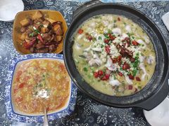 -记忆湘菜馆(芙蓉镇店)