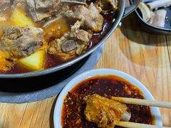 锅仔排骨-老殷锅仔