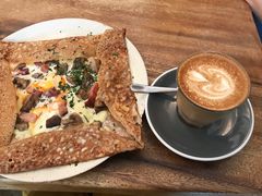 鸡蛋蘑菇熏肉荞麦可丽饼-RAC BAR(安福路店)