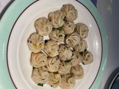 迷你小笼包-松沪名灶·豆浆鱼头·新上海菜(飞航吾悦广场店)