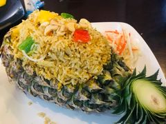 -两兄弟Song Pee Nong(2号店)