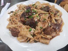 -壹阁胡羊焖饼(特色小吃街店)