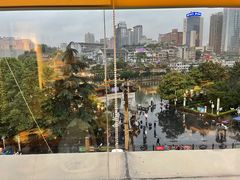 -包整·丝娃娃(一览甲秀楼风景店)