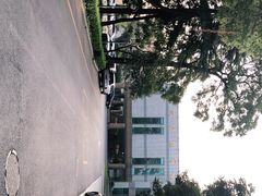 -南京双门楼宾馆(盐仓桥地铁站阅江楼店)