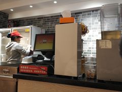 -八婆婆烧仙草(中山路店)