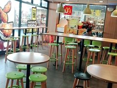 大堂-麦当劳(庐山服务区店)