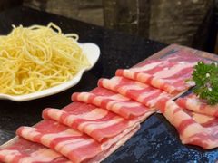 -百年川椒重庆老火锅(光谷店)