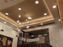 -佰搭果·广式茶餐厅(西华路店)