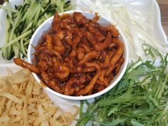 京酱肉丝-合合春饼·酱骨·东北菜(潘家园店)