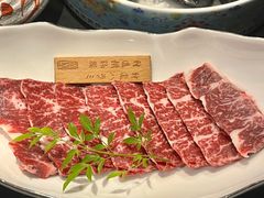 -山川小町·极番烧肉(新地假日广场店)