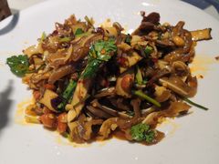 -费大厨辣椒炒肉(高铁吾悦广场店)
