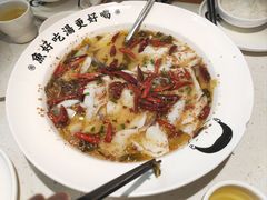 -江渔儿酸菜鱼(奥园广场金发购物中心店)