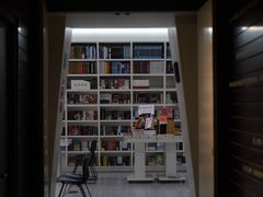 -钟书阁(松江泰晤士小镇店)