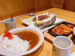 -花和海鲜自助(梅江店)