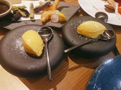 -丽思卡尔顿·炙焰·铁板烧餐厅