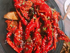 -巴厘龙虾·榜首油焖大虾(音乐学院·沿江酒馆店)